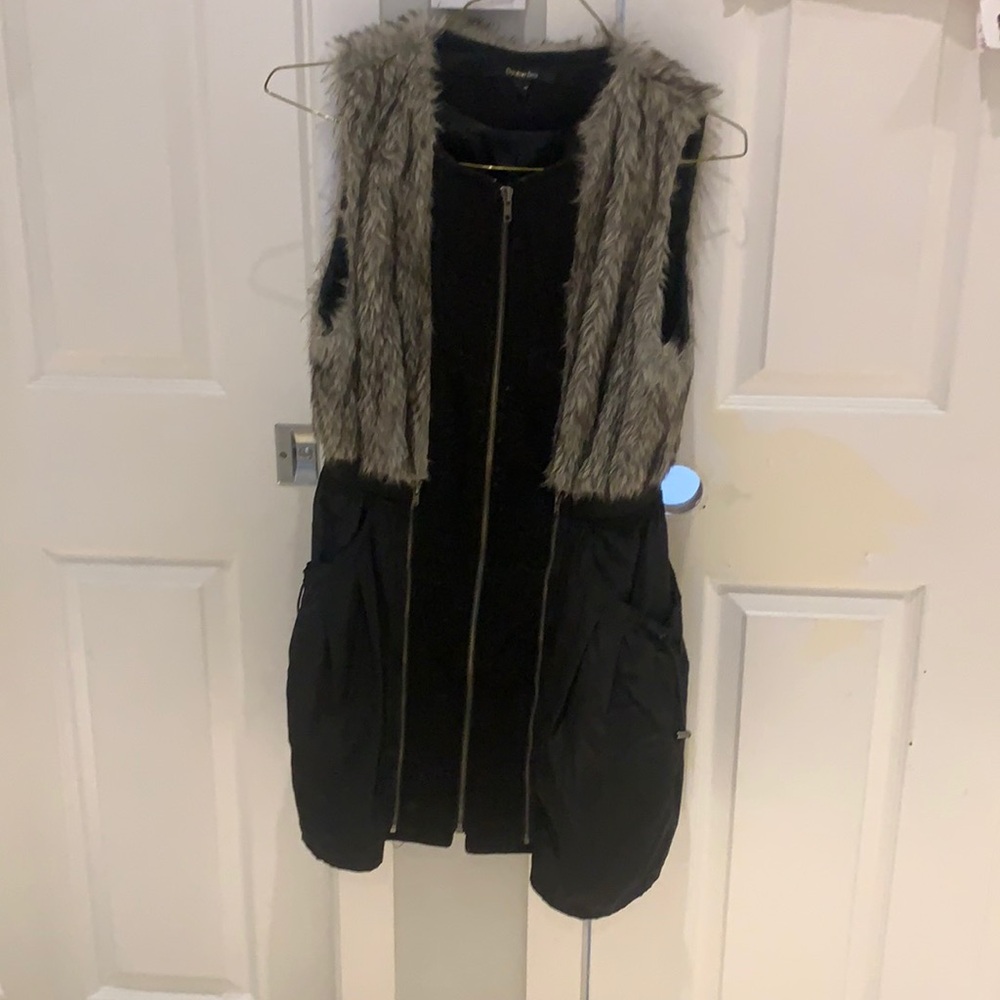 Fur style black winter vest